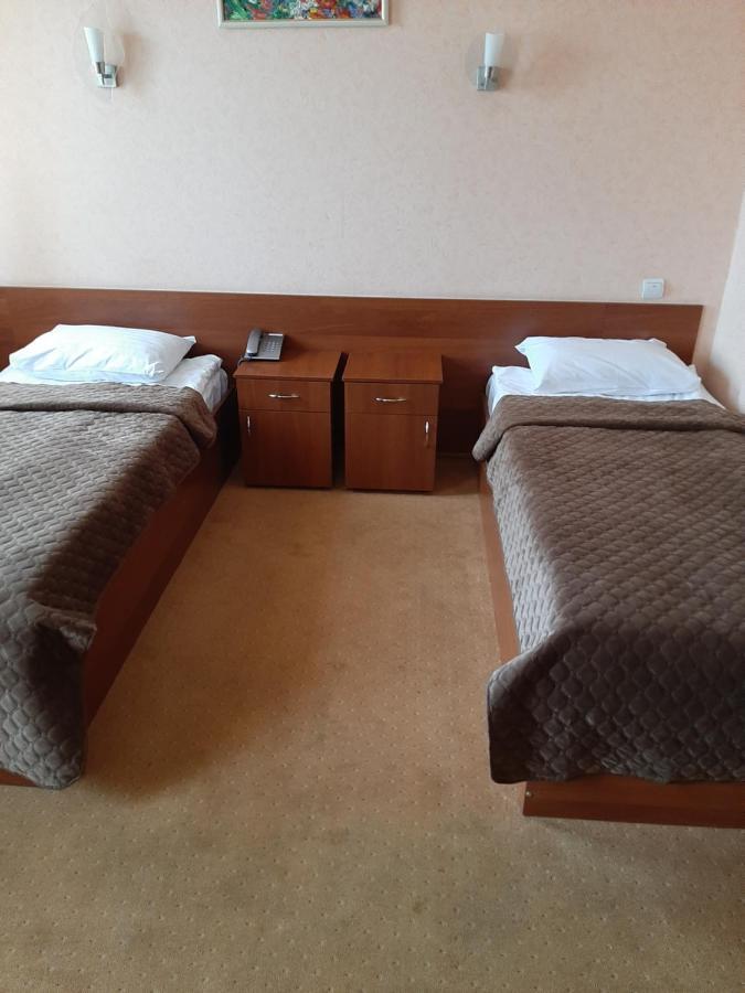Stara Vezha Hotel Boryspilʼ Екстериор снимка